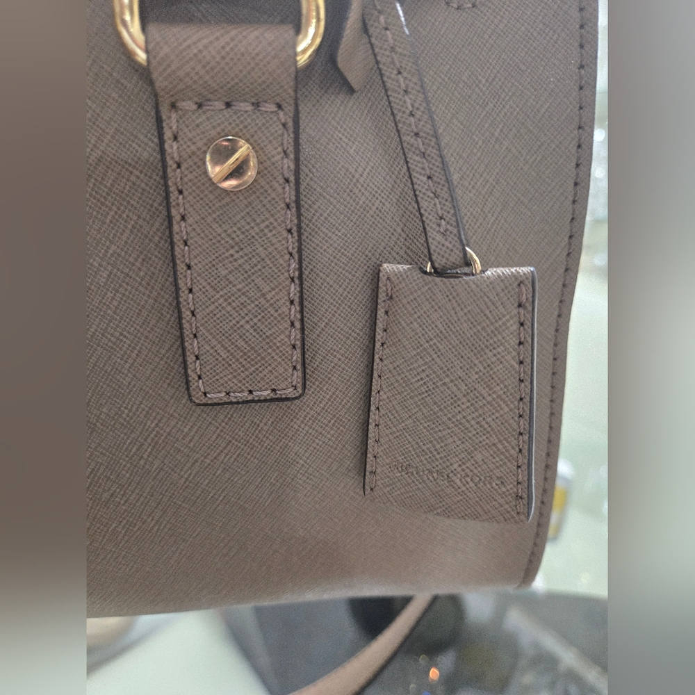 Michael Kors Hamilton Taupe Satchel - Picture 9 of 16